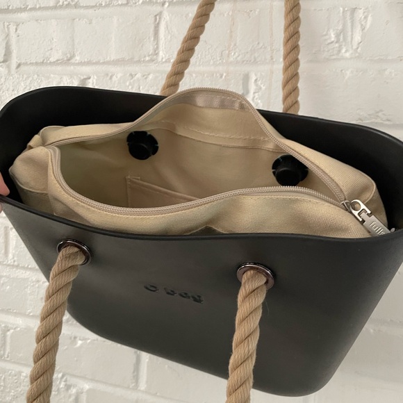 O bag Black Tote with Tan Rope Handles Medium size - Picture 3 of 4